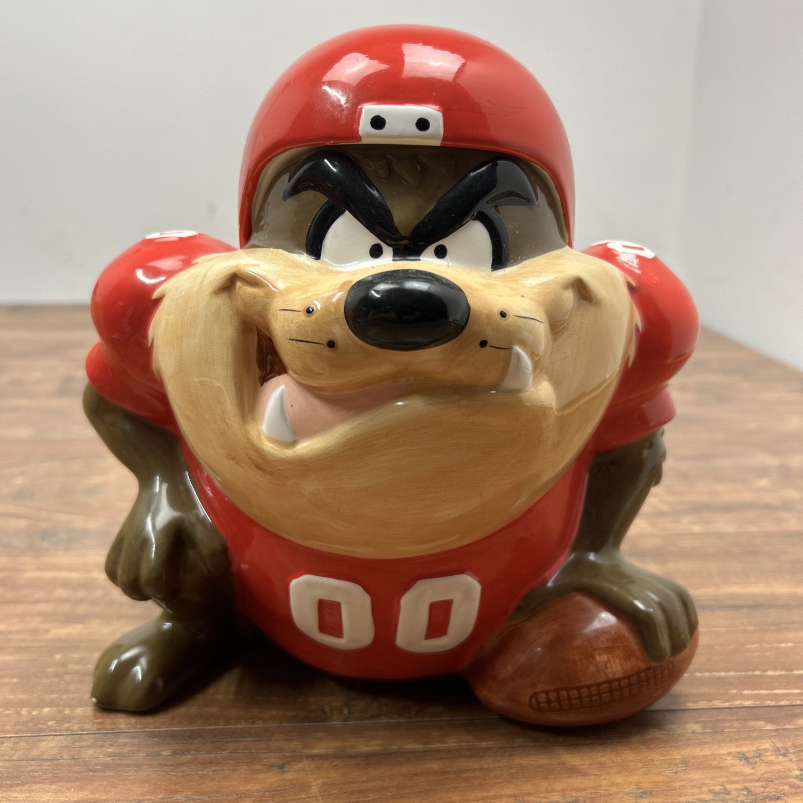Vtg 1994 Looney Tunes Tazmanian Devil Taz Kansas City Chiefs NFL Cookie Jar Vtg 1994 Looney Tunes Tazmanian Devil Taz Kansas City Chiefs NFL Cookie Jar