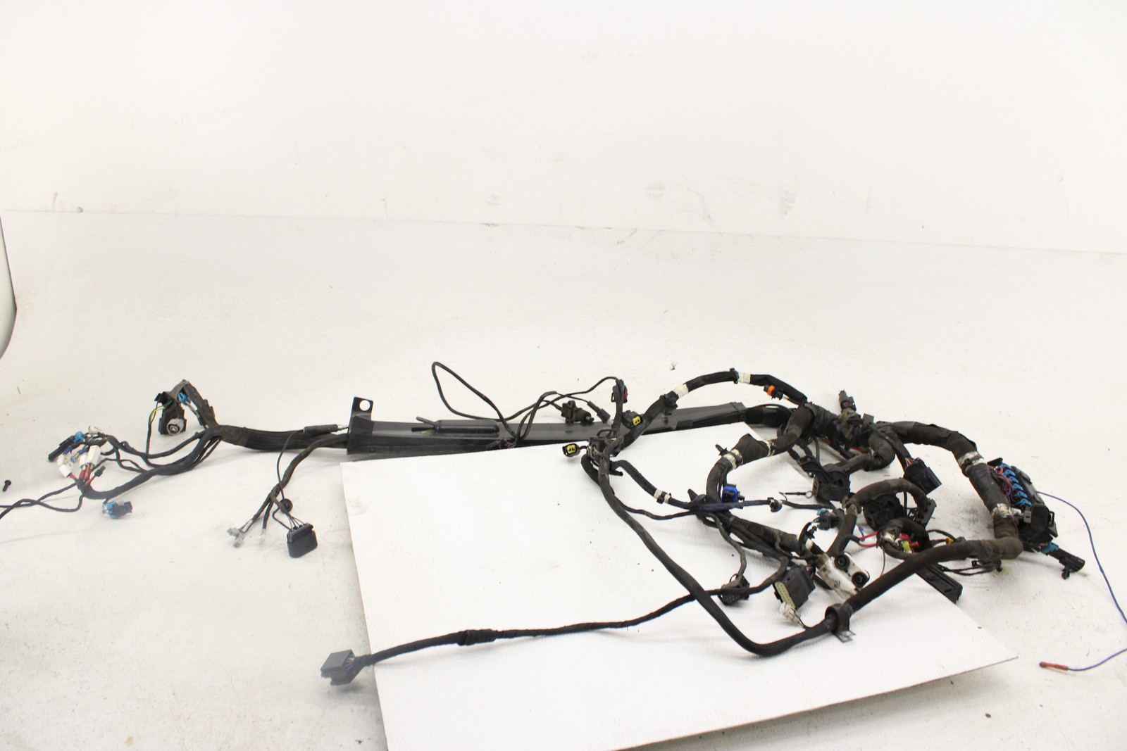 2014-2016 Indian Chief 15-17 Chieftain 15-16 Roadmaster Chassis Wiring Harness