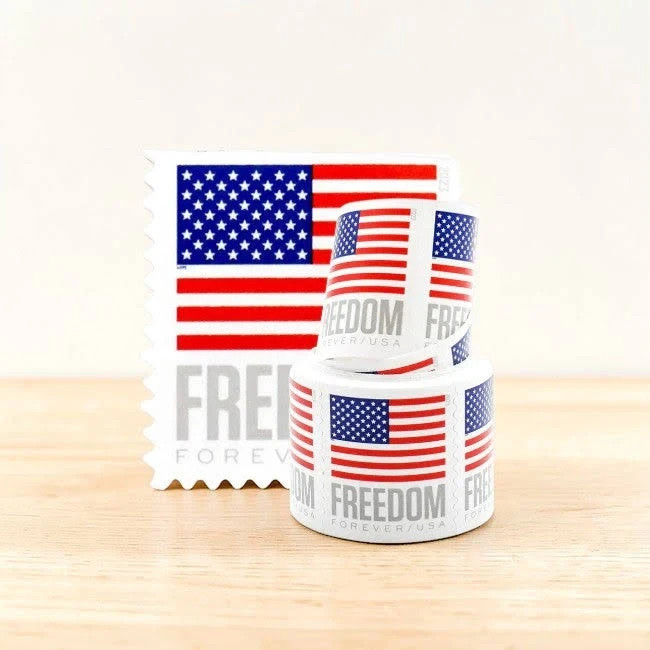 A Roll Of 100 PCS 2023 U.S. Flag First Class US Postage Stamps
