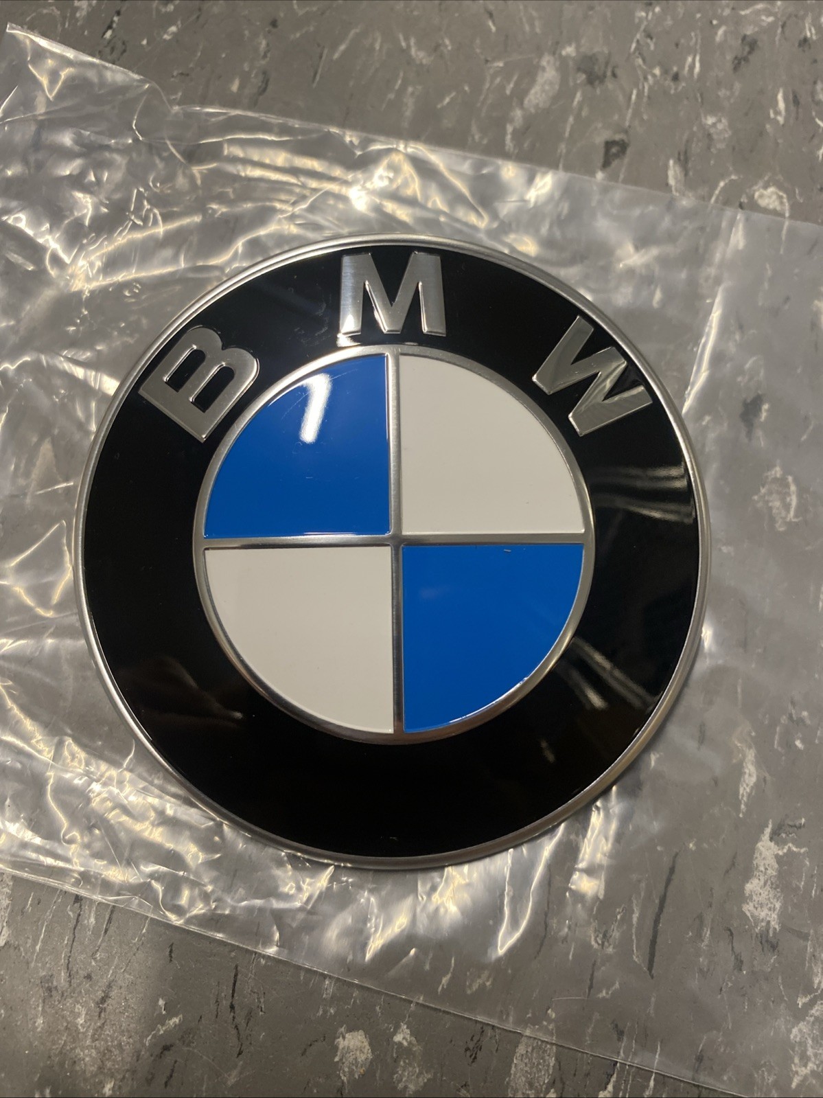 Emblem BMW OEM ACCESSORIES 51-14-8-132-375