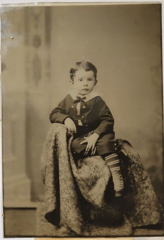 Antique Mid To Late 1800's Ambrotype Of A Small Boy Posing For A Photograph Rare