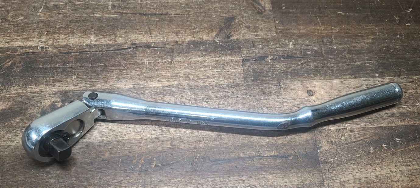 Craftsman Vintage NOS Bent Handle 3/8” Flex Head Ratchet 44835 VP Excellent Cond Craftsman Vintage NOS Bent Handle 3/8” Flex Head Ratchet 44835 VP Excellent Cond