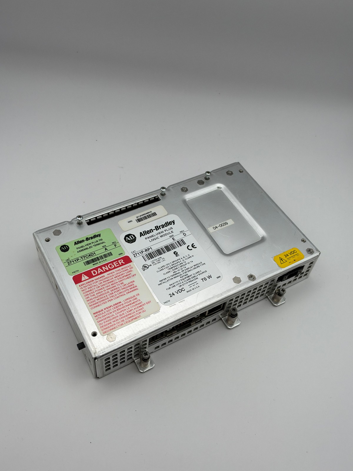 Allen-Bradley 2711P-RP1 /E PanelView Plus Logic 64MB Flash/RAM DC Input