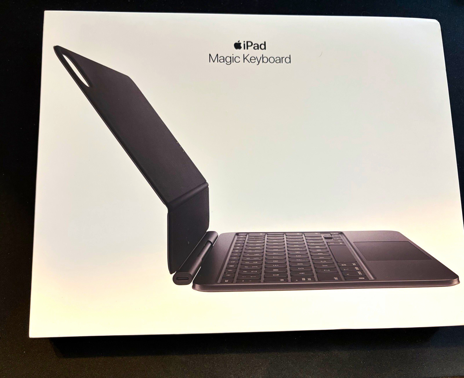 Apple Magic Keyboard for iPad Pro 11\ Apple Magic Keyboard for iPad Pro 11\