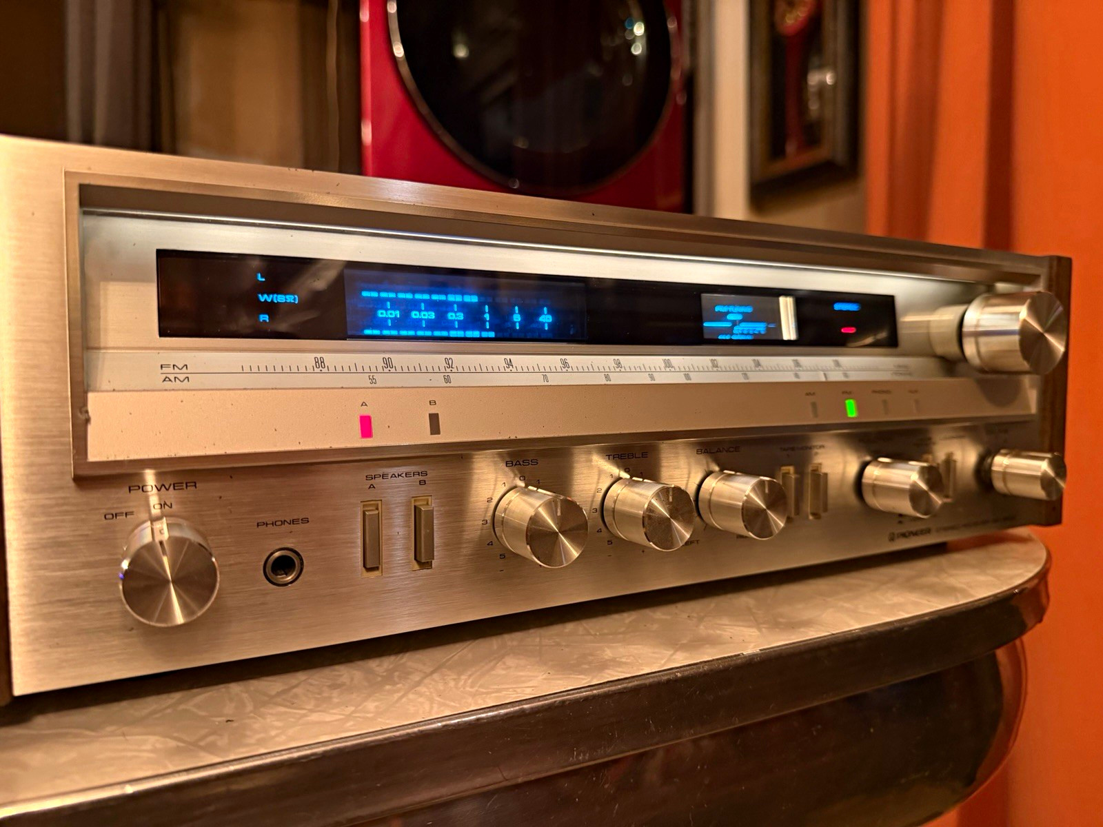 Pioneer SX-3600 Vintage AM/FM Stereo Receiver Silver Face Wood Case