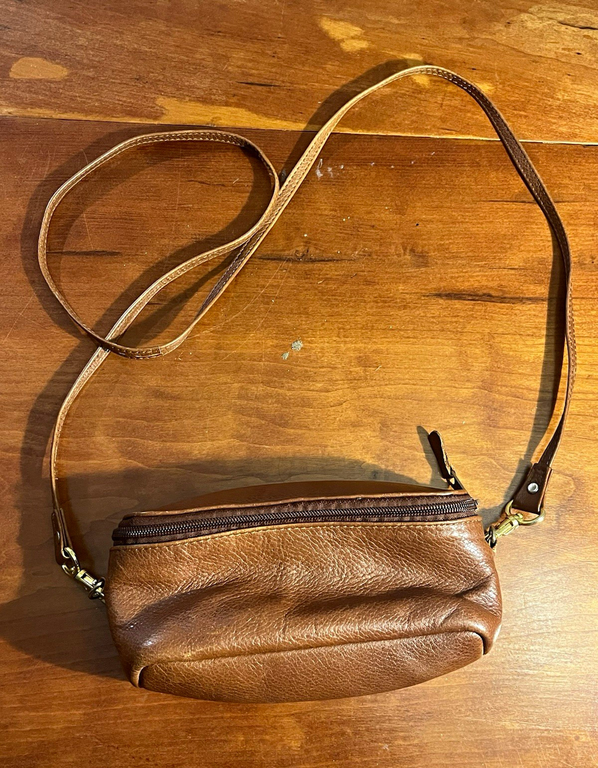 Vintage Levenger Brown Leather Crossbody Zip Pouch Removable Strap Vintage Levenger Brown Leather Crossbody Zip Pouch Removable Strap