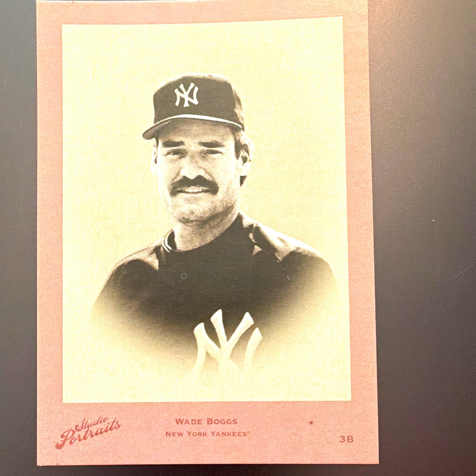 Wade Boggs Donruss 2005 Estrellas Studio Portraits Serial #09/25 SP-74 Yankees