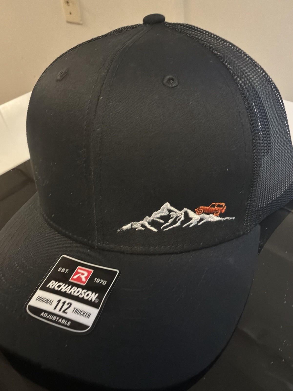 Richardson Trucker Hat Black Mesh Back Adjustable One Size Solid Outdoor