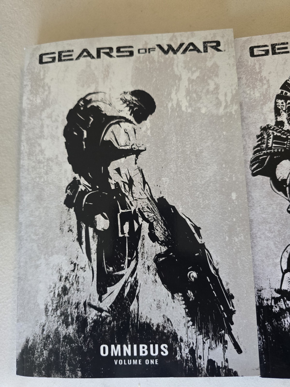 Gears Of War Volume 1 Omnimbus  IDW
