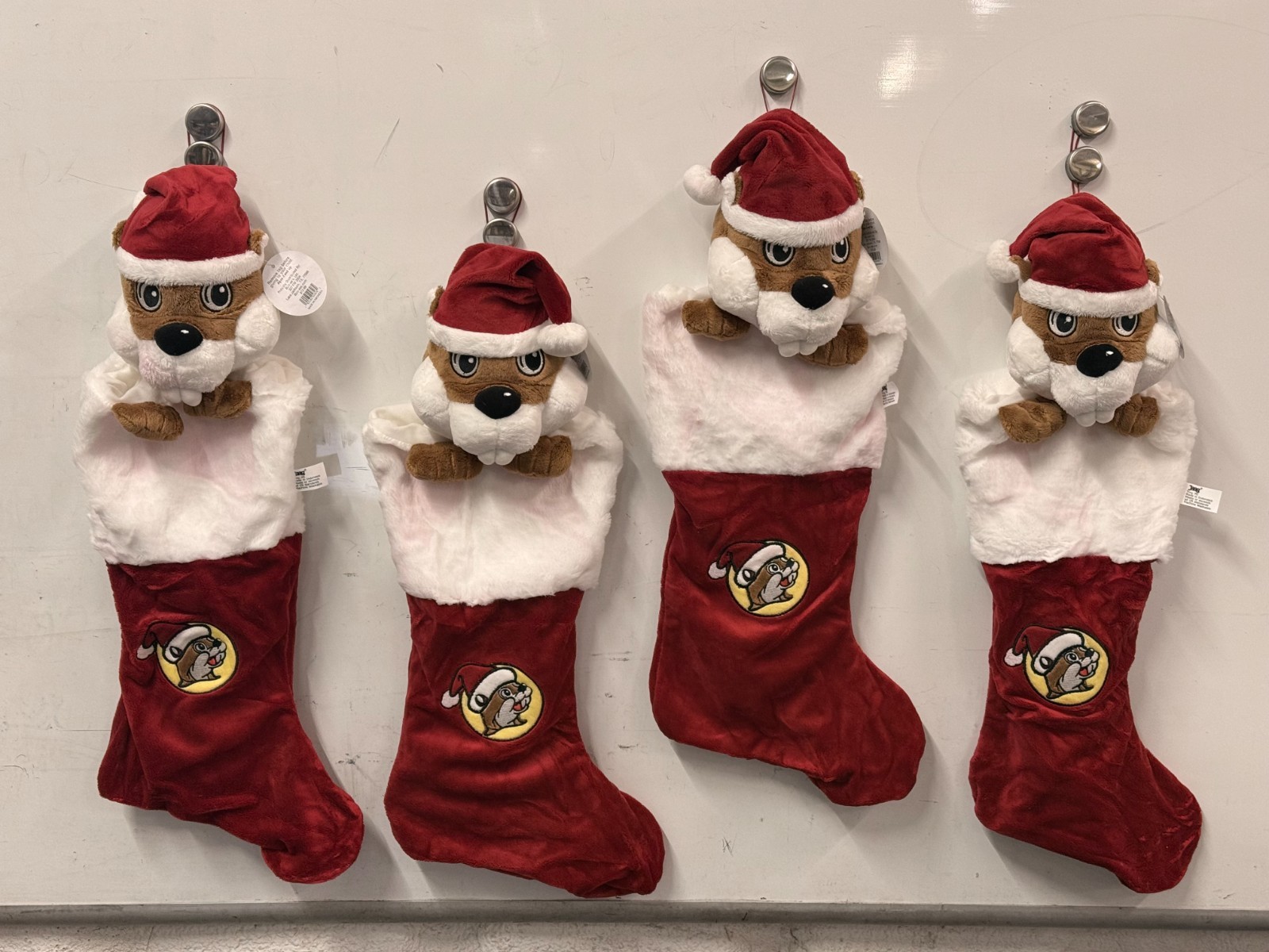 LOT OF 4 Buc-ee's Christmas 24” Plush Beaver Stockings, Fastens Shut/Close