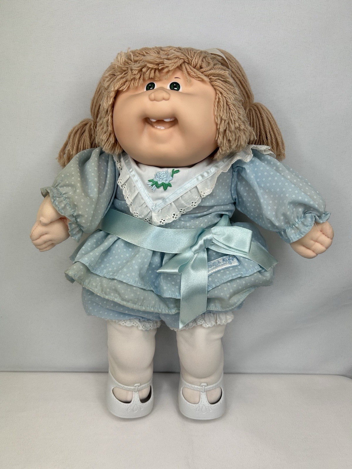 Vintage Cabbage Patch Kid Doll Blond Girl Lions Mane HM 19 Blue Dress Vintage Cabbage Patch Kid Doll Blond Girl Lions Mane HM 19 Blue Dress