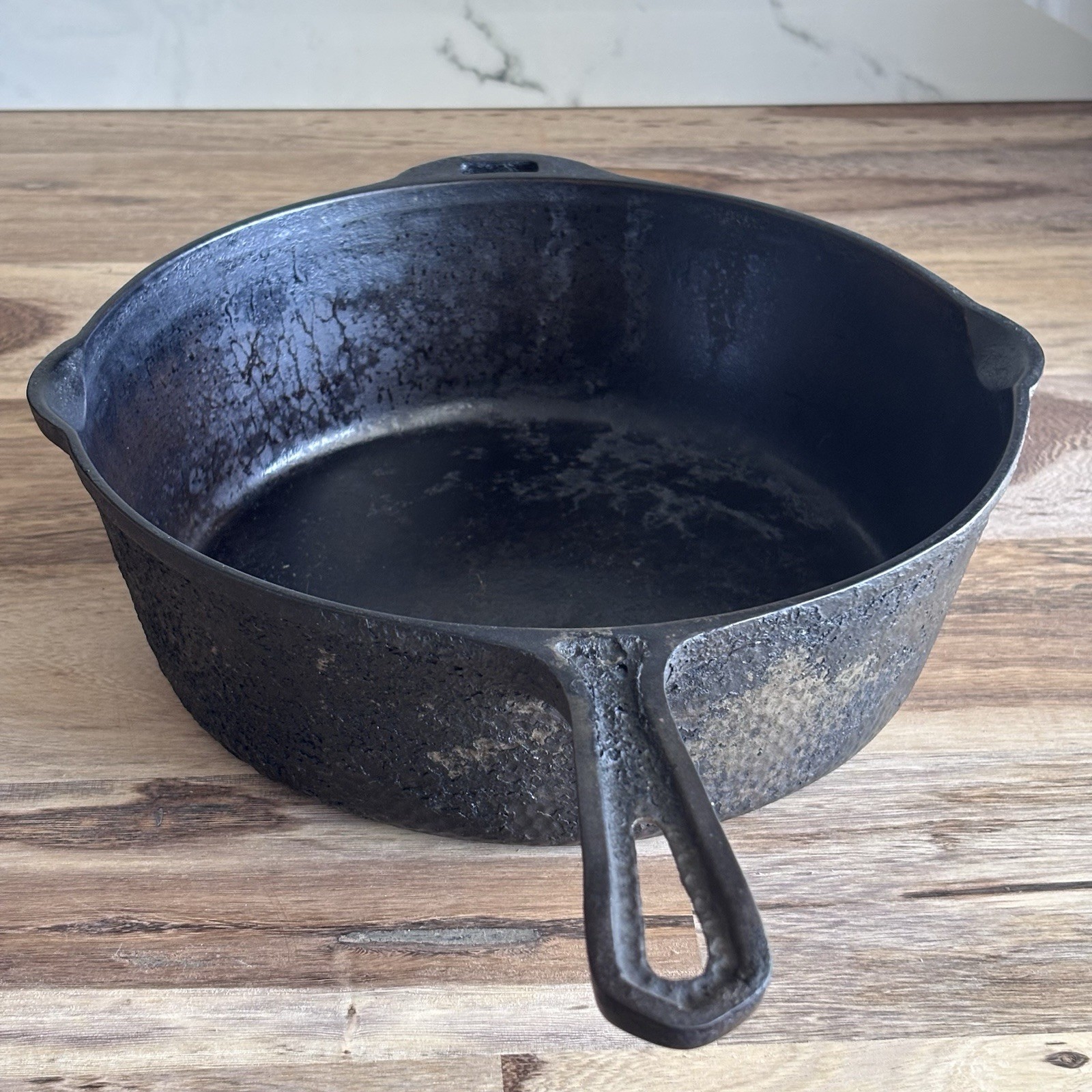 Vintage Lodge Cast Iron Fryer 4 in 1 Hammered   Flat Bottom  No Lid  10.5