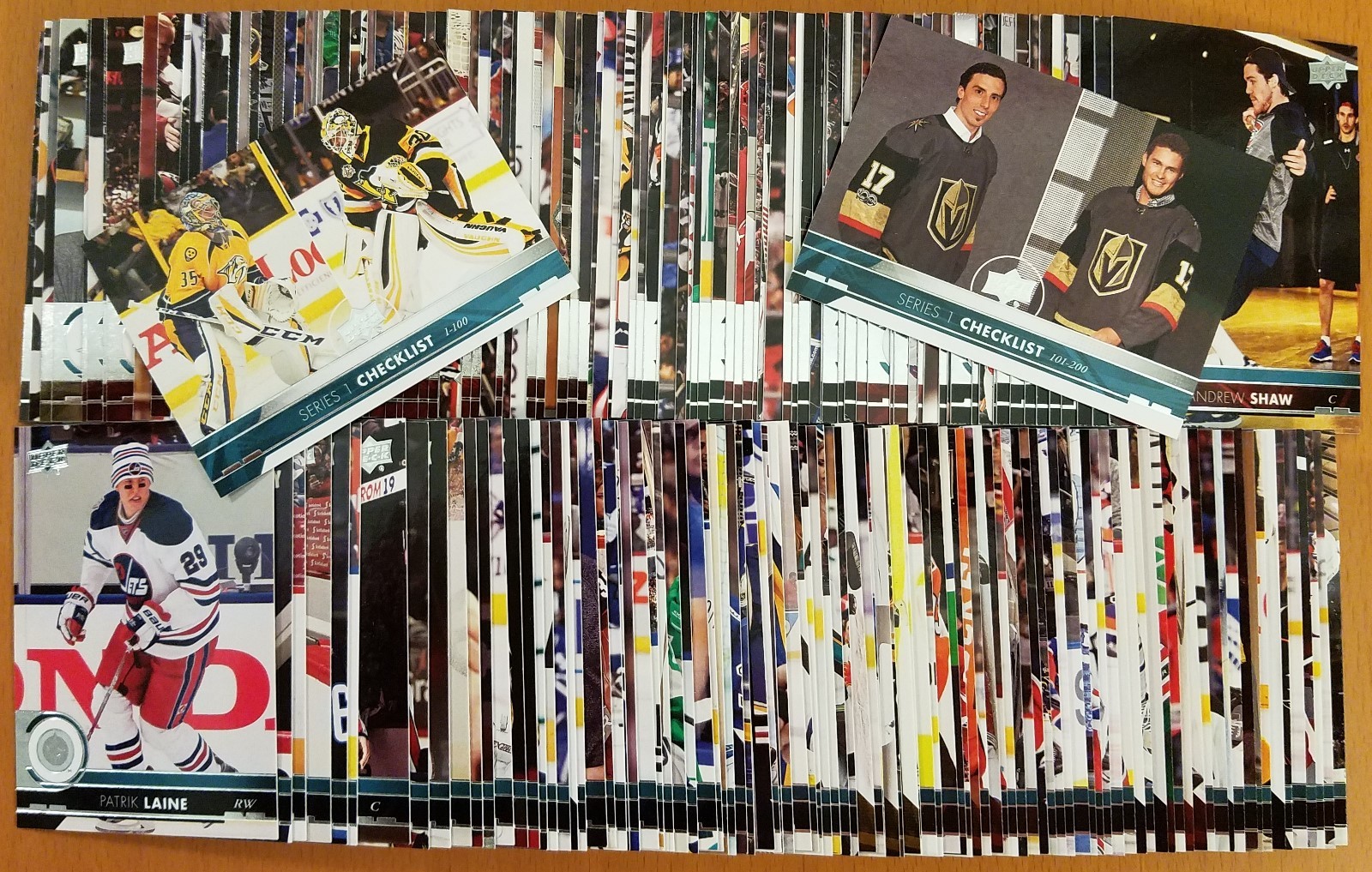 2017/18 Upper Deck Series 1 Complete 200 Card Base Set