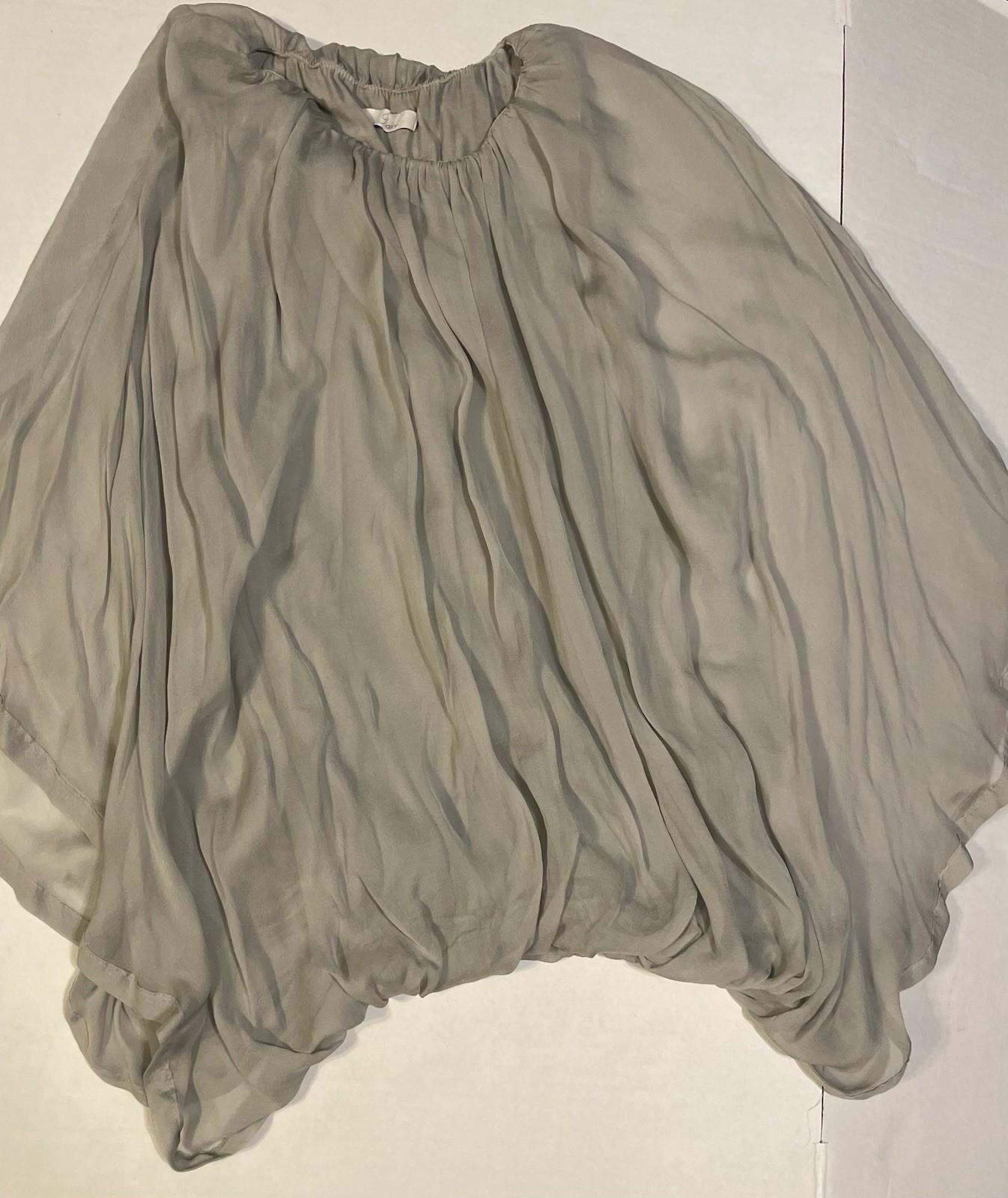 Baci Made In Italy Silk Top Medium See Pics Details/Wear Baci Made In Italy Silk Top Medium See Pics Details/Wear