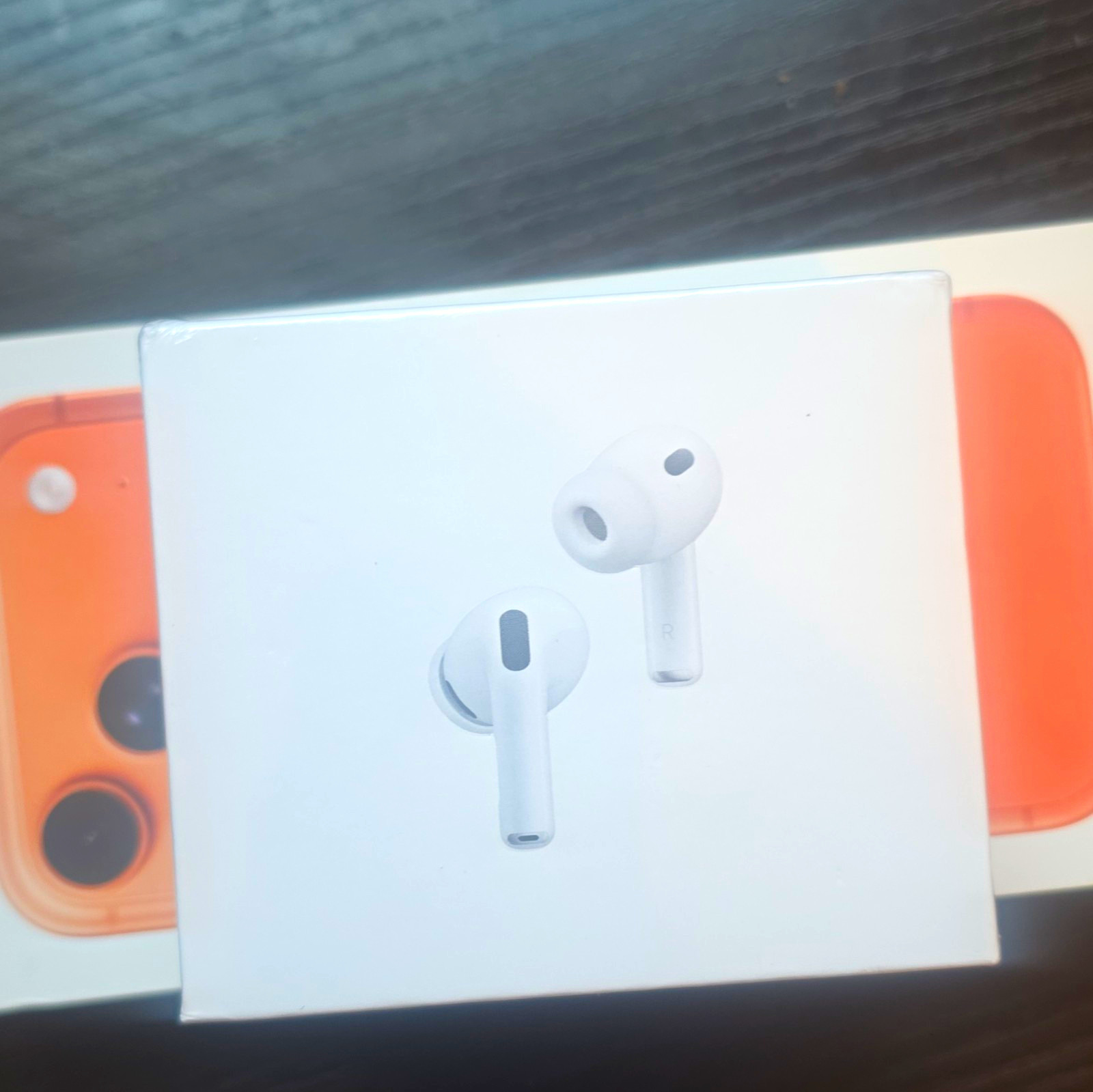 Apple AirPods Pro 3 White Wireless Bluetooth In-Ear Earbuds w/ Charging Case Apple AirPods Pro 3 White Wireless Bluetooth In-Ear Earbuds w/ Charging Case