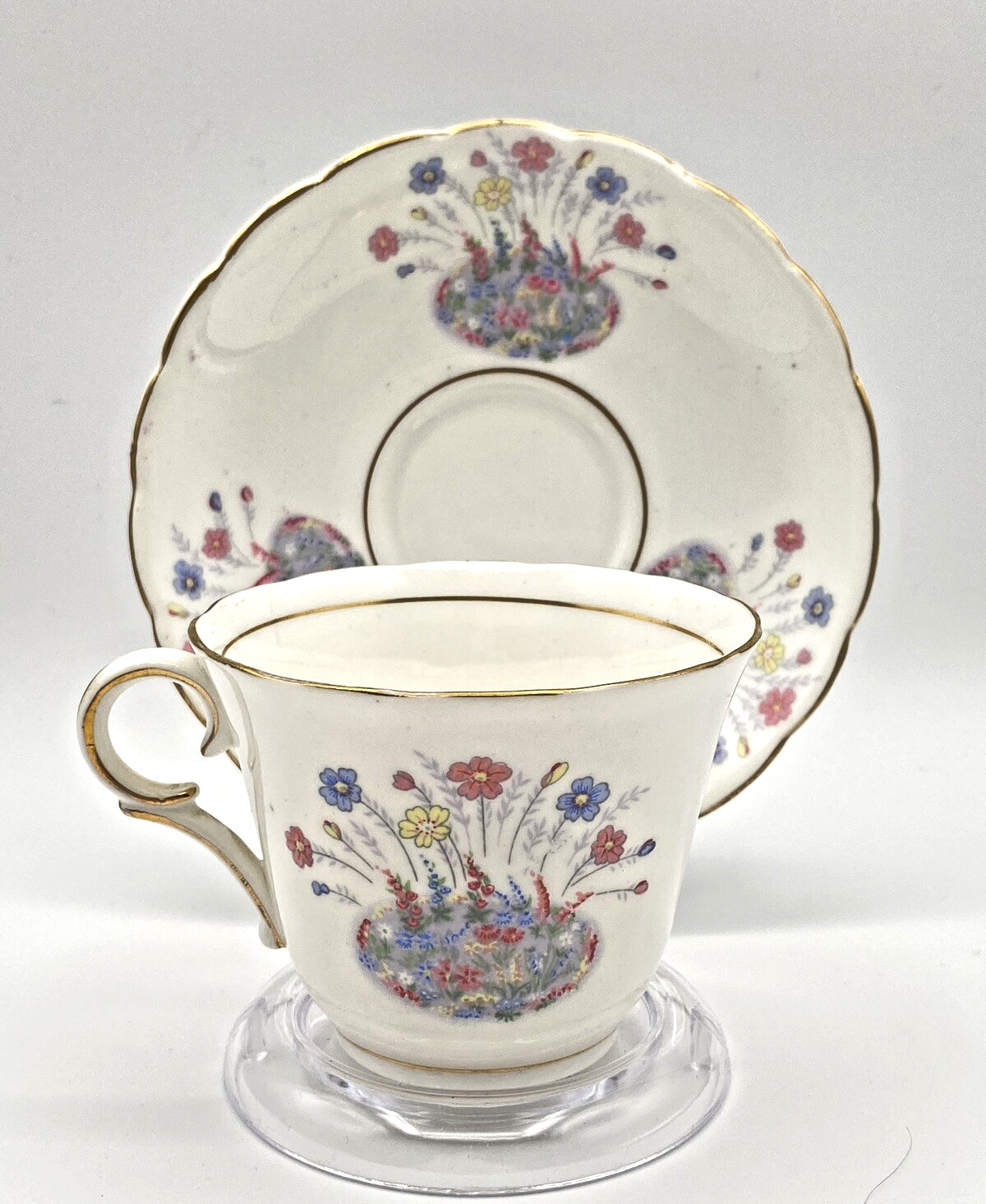 Colclough TEA CUP & SAUCER England  VTG 1940\'s Bone China Parties Bridal Showers