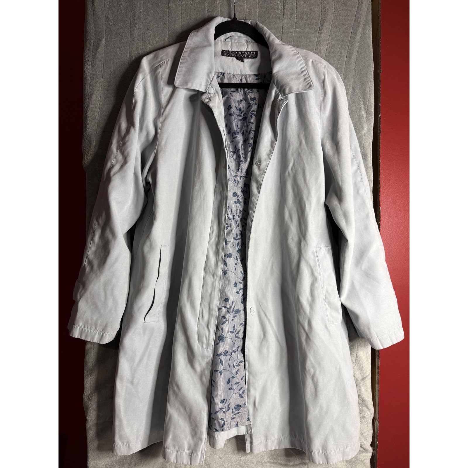 Fleet Street Rainwear Light Blue Faux Suede Trench Coat Floral Lining Large Fleet Street Rainwear Light Blue Faux Suede Trench Coat Floral Lining Large