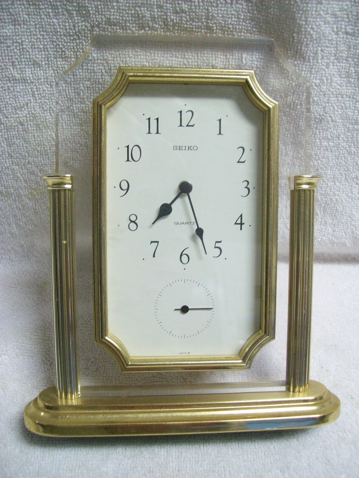 Vintage 1970's Seiko Brass & Lucite Quartz Desk Clock with Separate Second Hand Vintage 1970's Seiko Brass & Lucite Quartz Desk Clock with Separate Second Hand