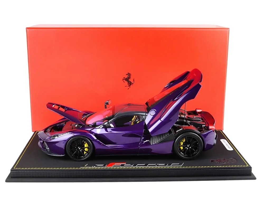 2012 FERRARI LAFERRARI PURPLE DUBAI W/DISPLAY CASE 1/18 CAR BY BBR BBR182237DIE 2012 FERRARI LAFERRARI PURPLE DUBAI W/DISPLAY CASE 1/18 CAR BY BBR BBR182237DIE