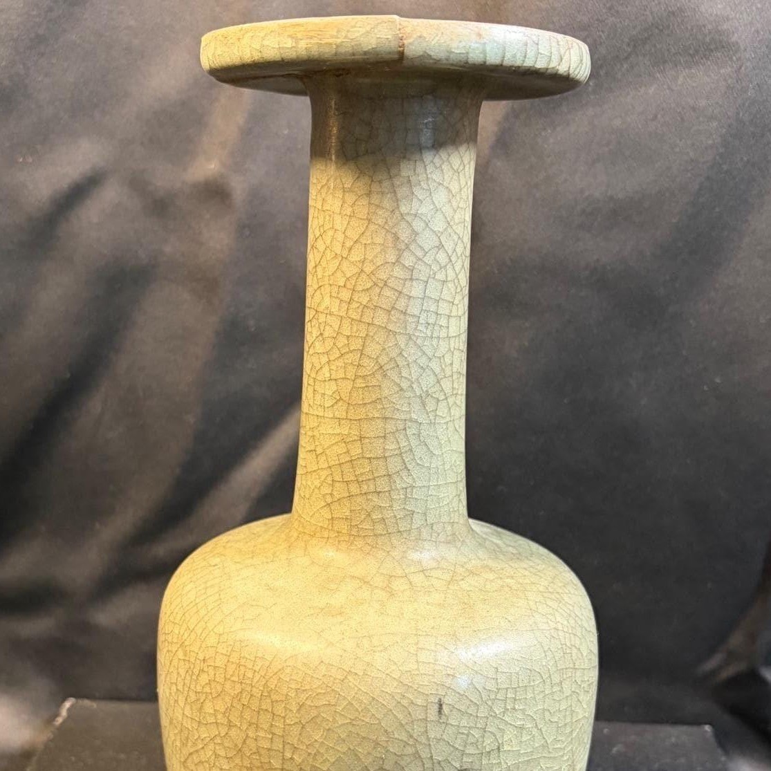 Chinese Ge Guan Style Crackle Glaze Vase Late Qing Republic Era Old Repair