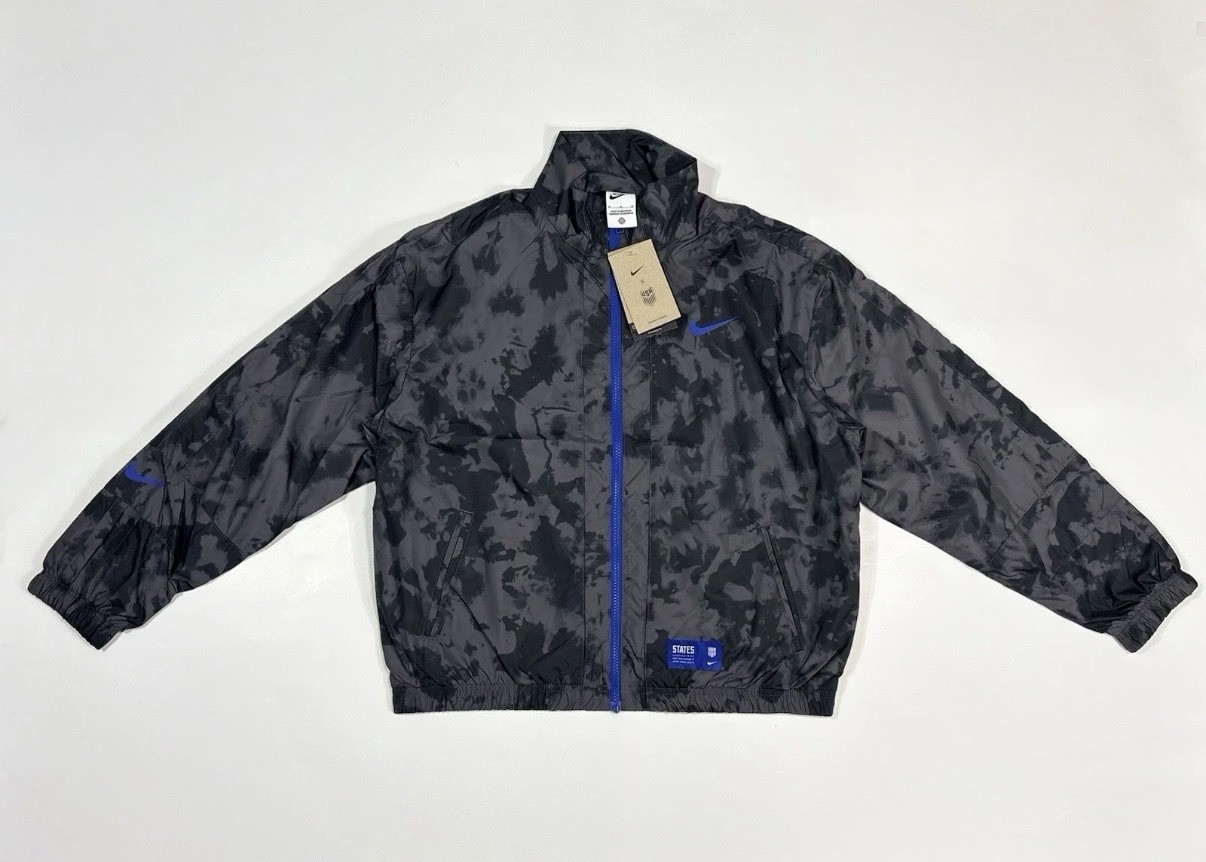Nike USWNT Team USA Women's Soccer Full-Zip Jacket DN1139-010 Black Camo Size M