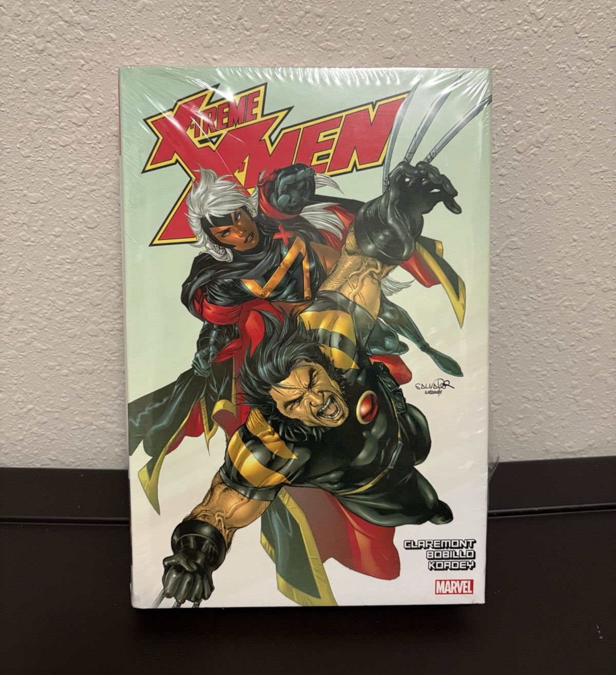 Marvel X-Treme X-Men Trade hardcover Graphic Novel Set Marvel X-Treme X-Men Trade hardcover Graphic Novel Set