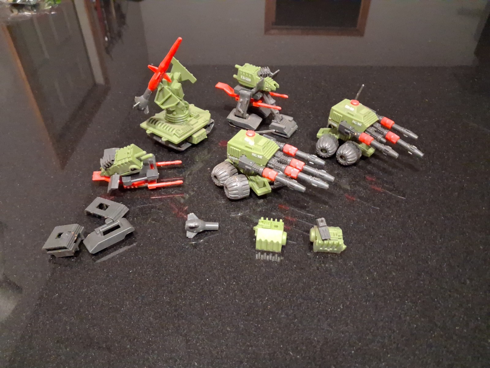 Vintage 1983 GI Joe PAC RAT Machine Gun and Missile Launcher Lot Vintage 1983 GI Joe PAC RAT Machine Gun and Missile Launcher Lot