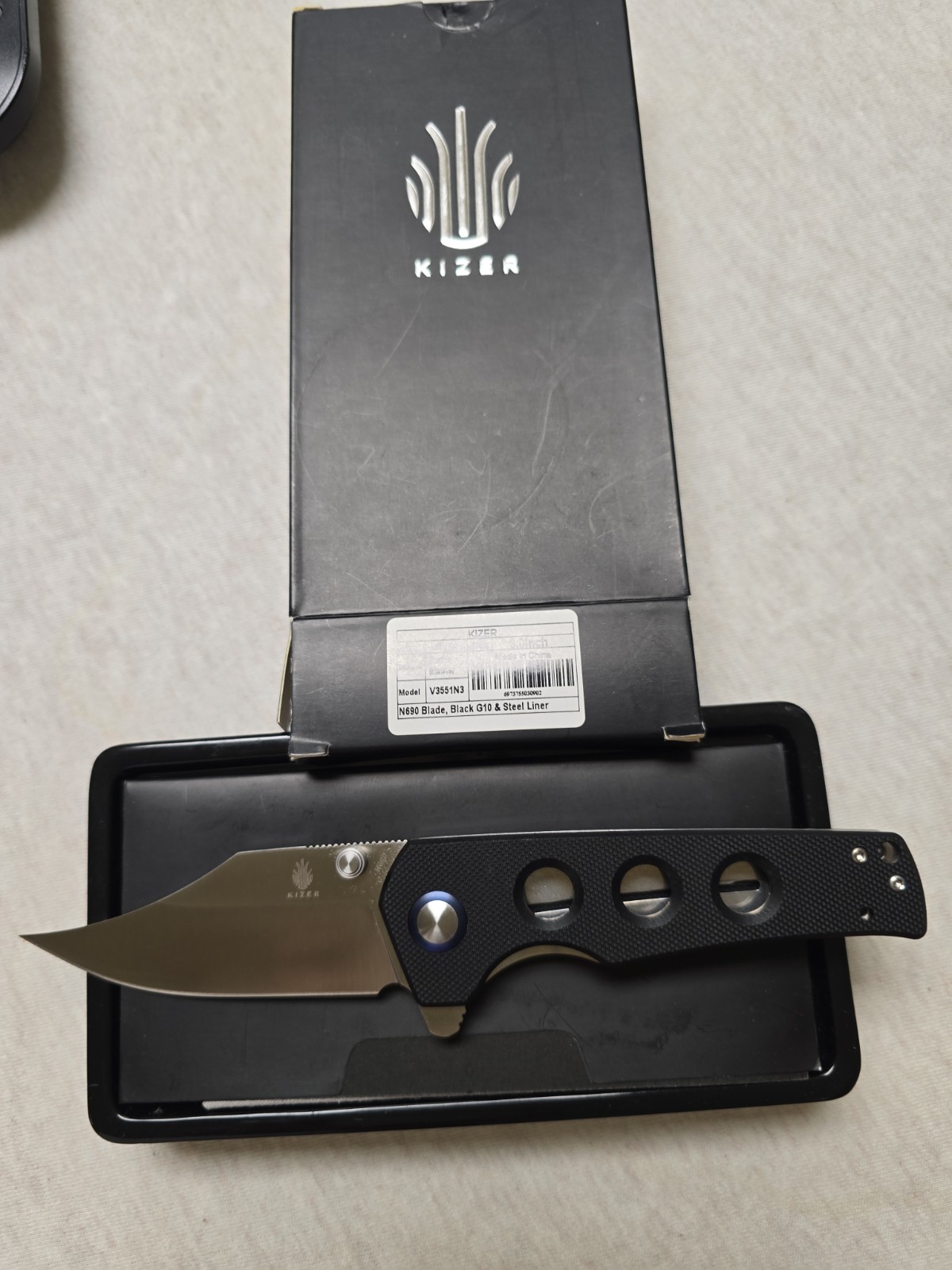Kizer Junges N690 Steel Flipper Black G10 V3551N3 Discontinued RARE COLLECTIBLE Kizer Junges N690 Steel Flipper Black G10 V3551N3 Discontinued RARE COLLECTIBLE