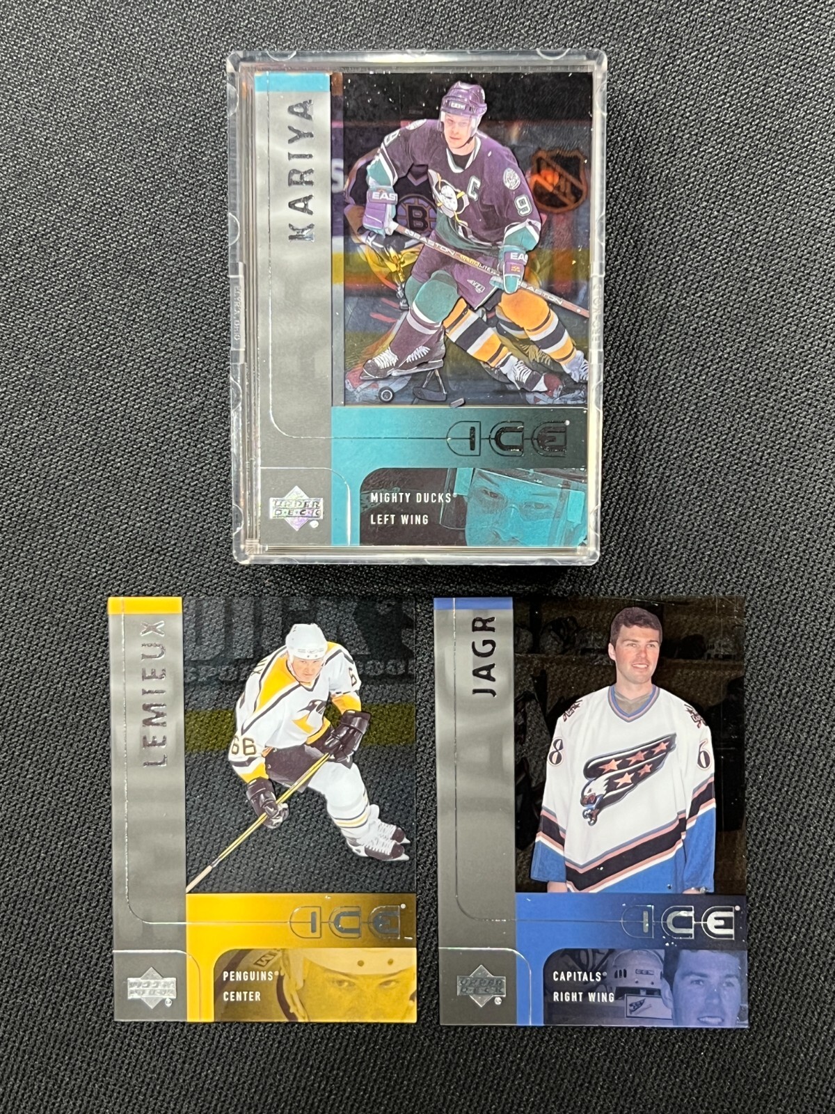2001-02 Upper Deck Ice Hockey Complete Base Set (1-42) w/o SP's 2001-02 Upper Deck Ice Hockey Complete Base Set (1-42) w/o SP's