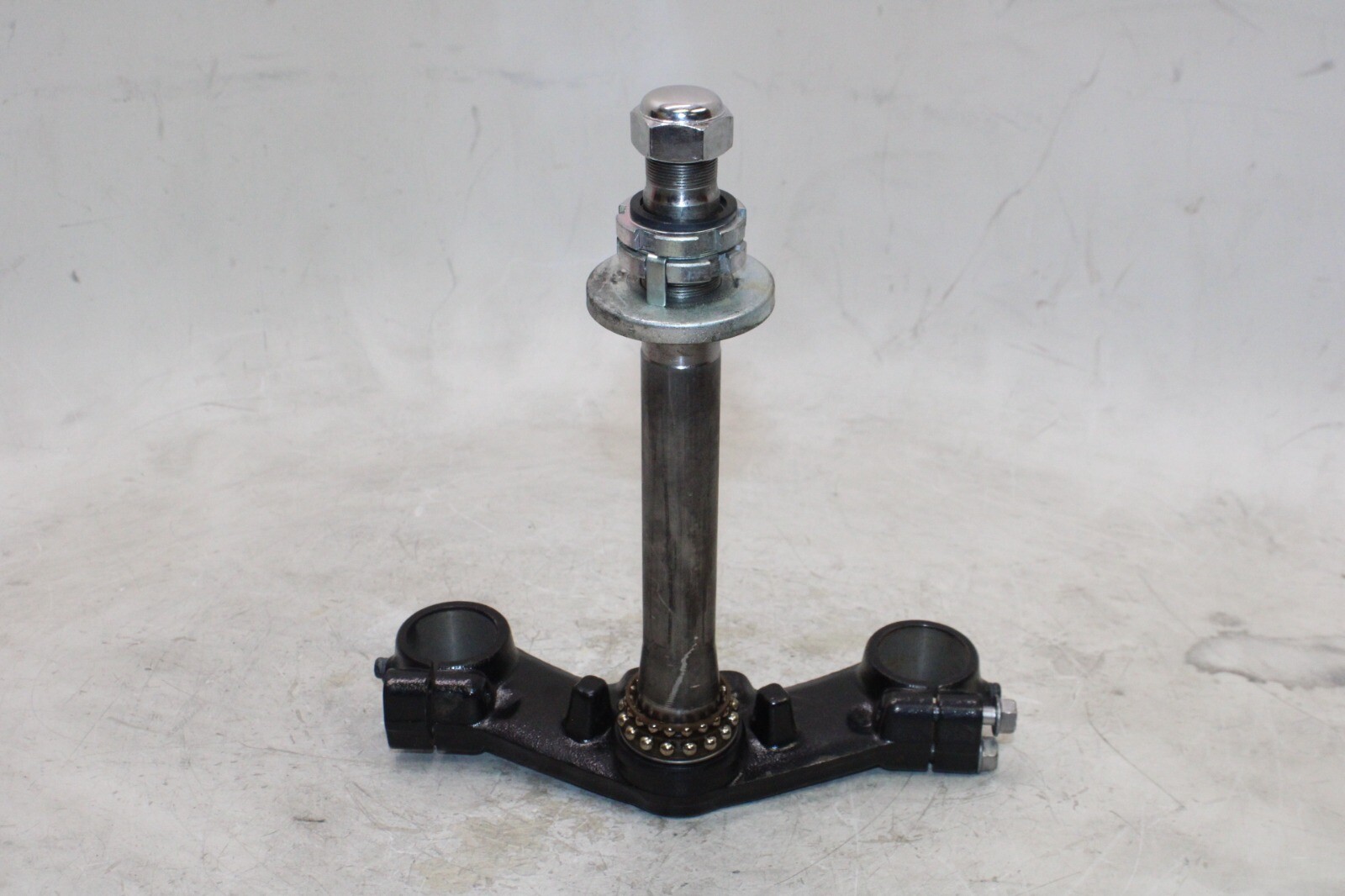 15-18 YAMAHA SR400 OEM FRONT FORKS CLAMP LOWER TRIPLE TREE STEM