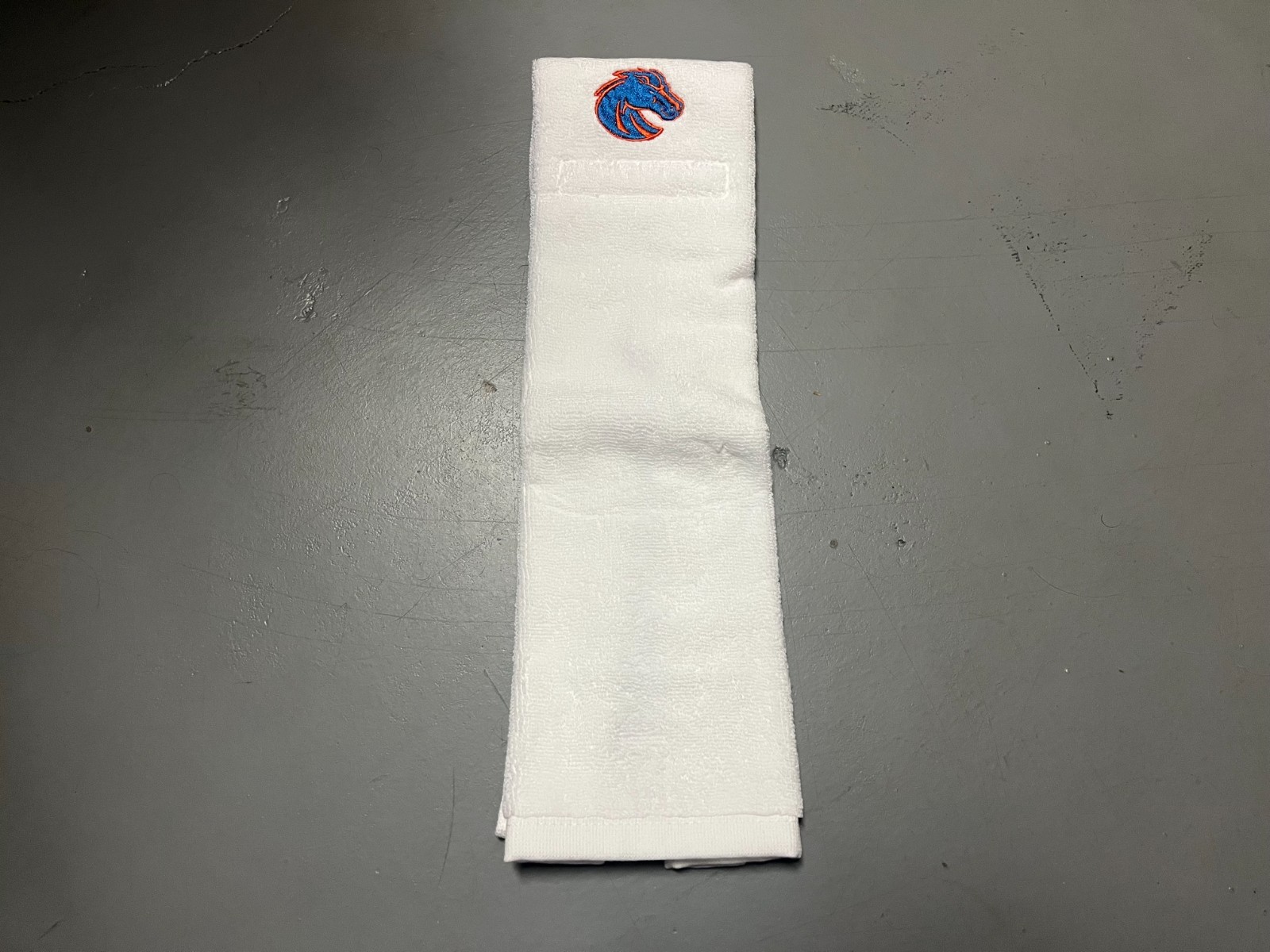 Boise State Broncos Team Issued White Player Exclusive Game Towel Football QB