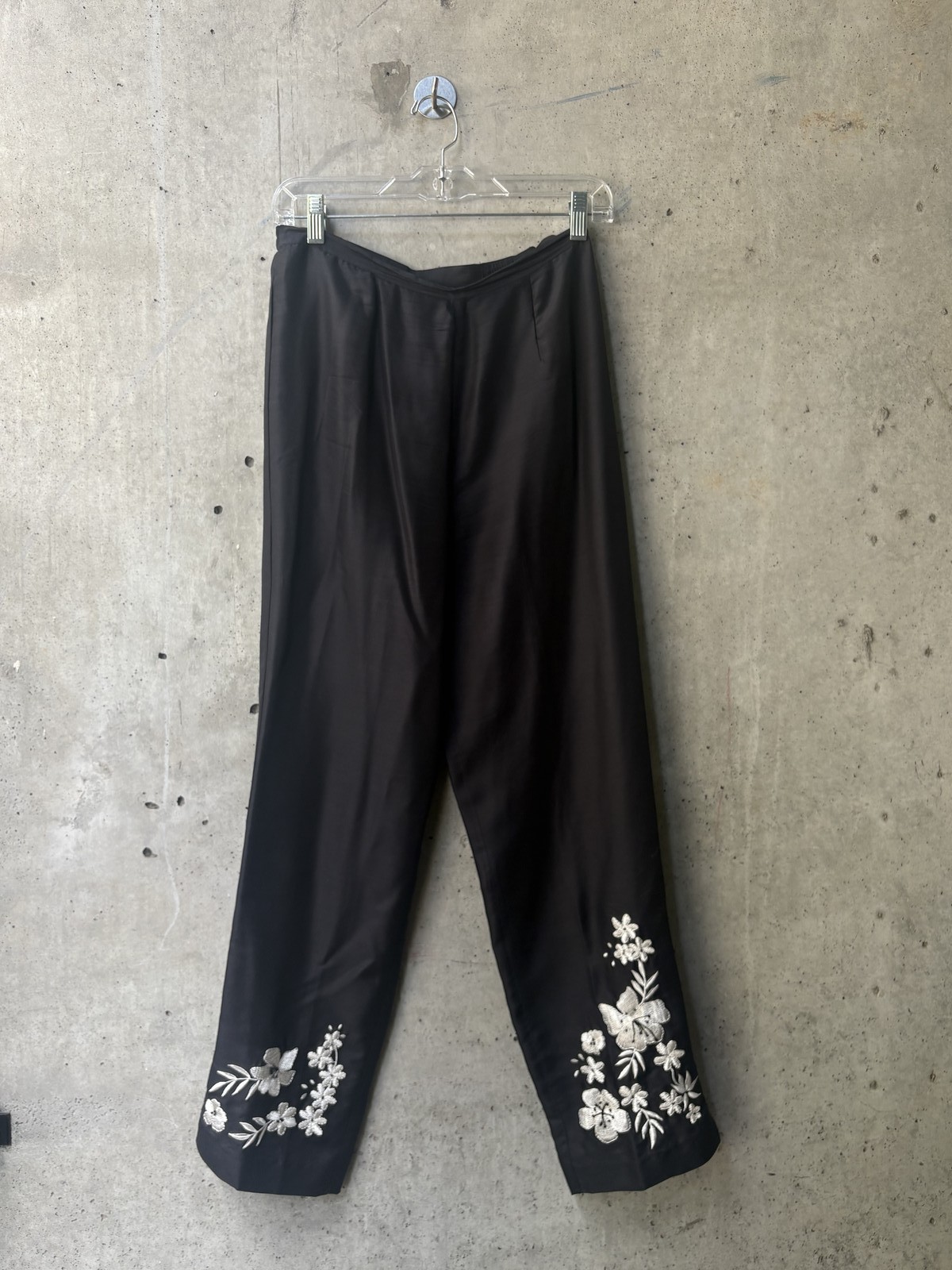 Silkland Floral Embroidered Silk Trousers Silkland Floral Embroidered Silk Trousers