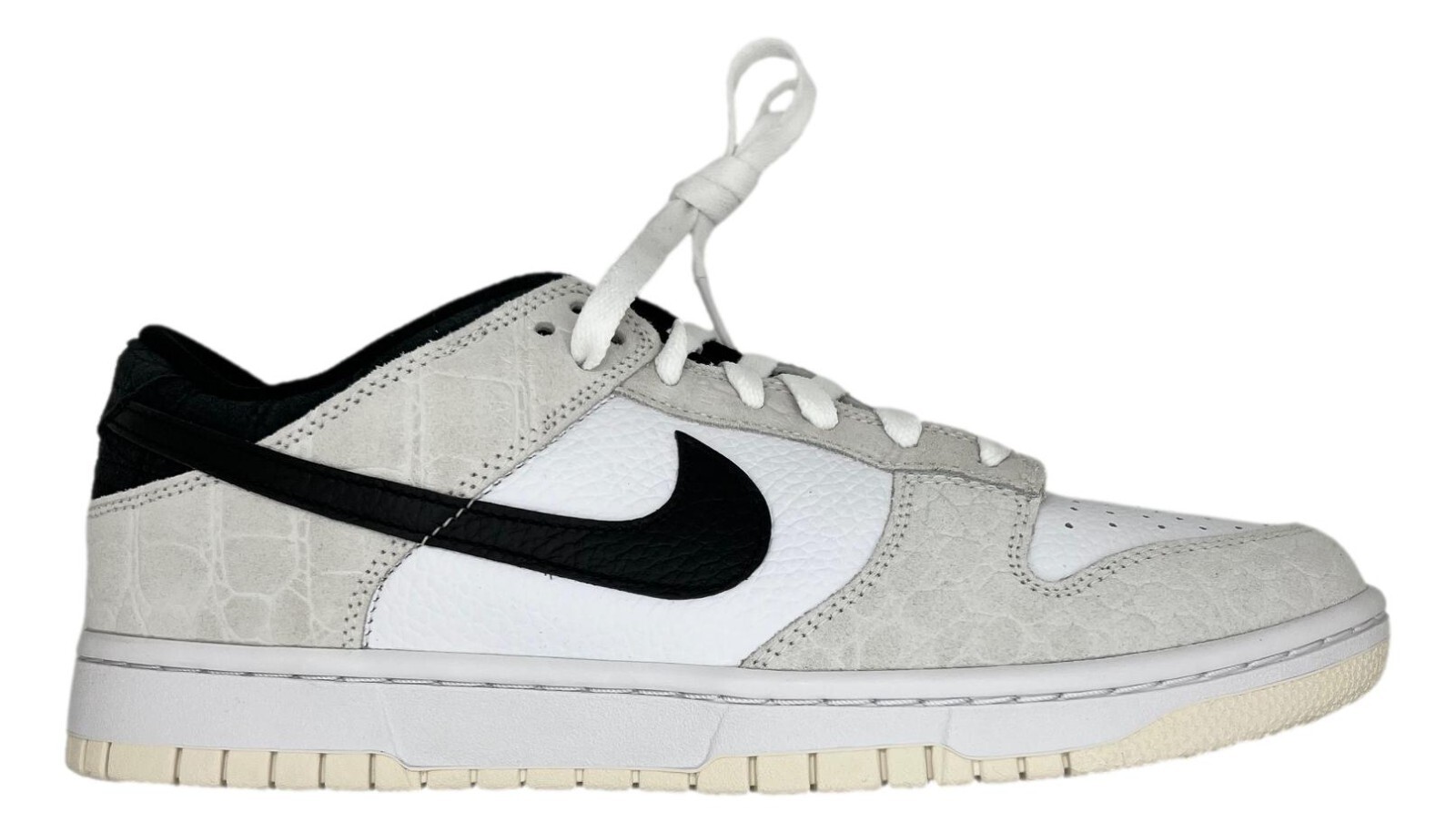 Size 10 - Nike Dunk Low By You Men\'s Shoes \'White Black\' Size 10 - Nike Dunk Low By You Men\'s Shoes \'White Black\'