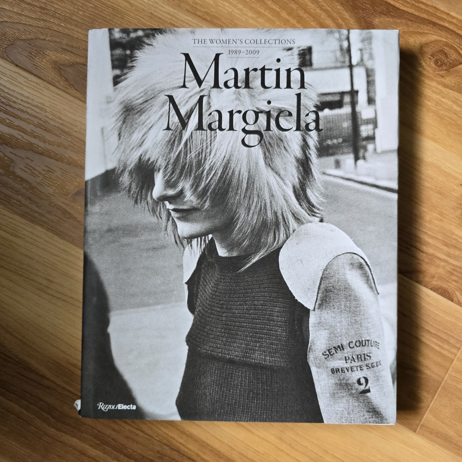 Martin Margiela: The Women\'s Collections 1989-2009 by Alexandre Samson