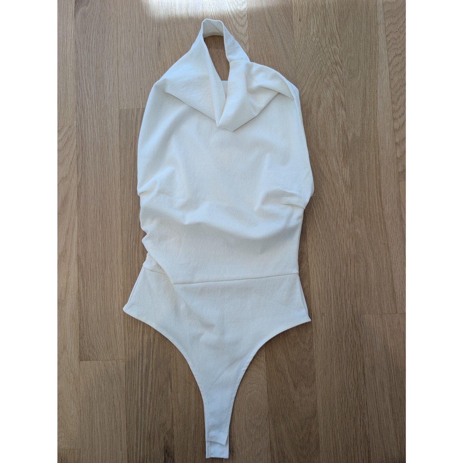 ZARA Asymmetric Cut-Out Draped Sleeveless Bodysuit - White (Size xs) ZARA Asymmetric Cut-Out Draped Sleeveless Bodysuit - White (Size xs)