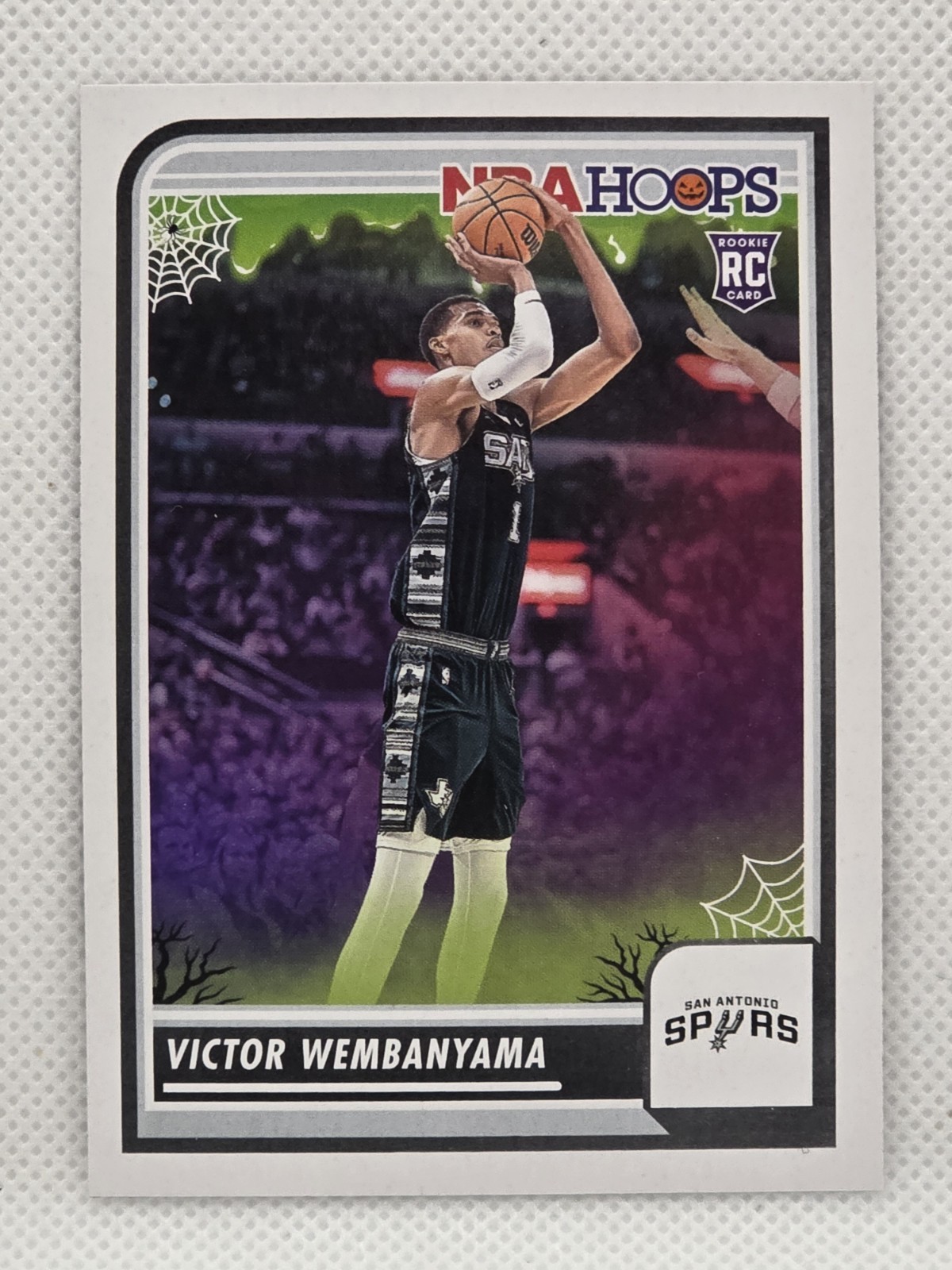 2023-24 Panini NBA Hoops Haunted Hoops #108 Victor Wembanyama RC