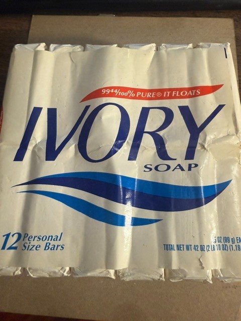 Ivory Bath Soap 12-Pack 1992 Vintage New Old Stock 42 oz 100% Pure It Floats NOS