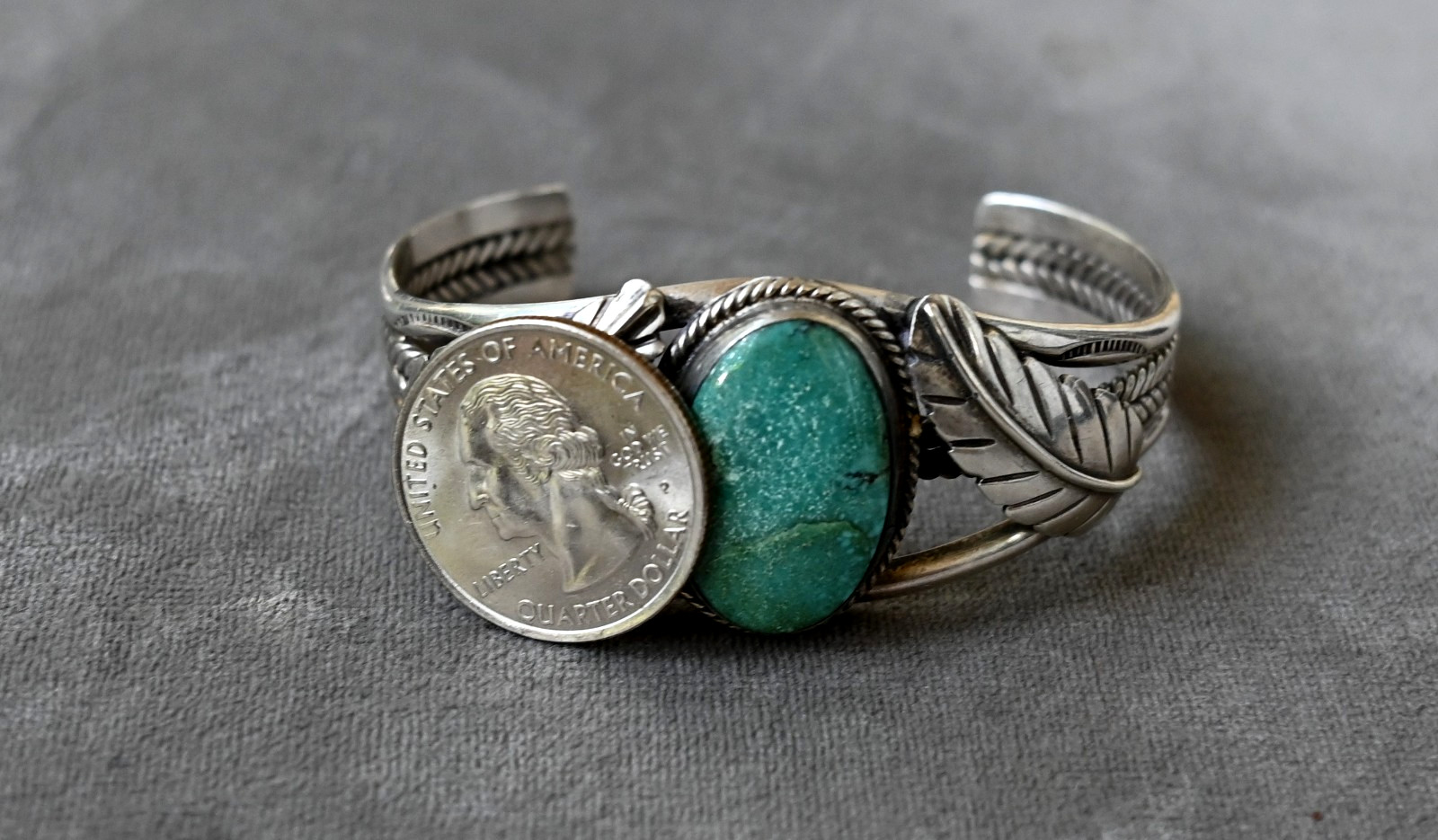 👑Vintage Navajo Sterling & Royston Turquoise Cuff Bracelet Feather 5.25”/7” 30g 👑Vintage Navajo Sterling & Royston Turquoise Cuff Bracelet Feather 5.25”/7” 30g