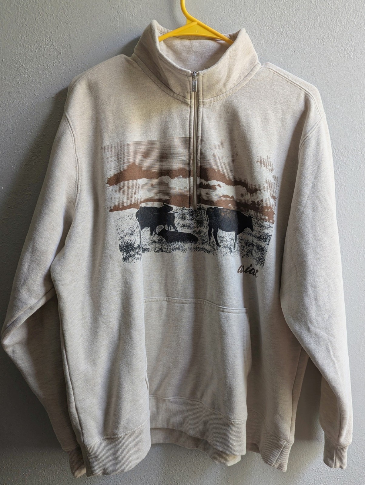 🌾 ARIAT R.E.A.L. Western Scenic Cow Pullover Half-Zip Sweatshirt 🌾 🌾 ARIAT R.E.A.L. Western Scenic Cow Pullover Half-Zip Sweatshirt 🌾