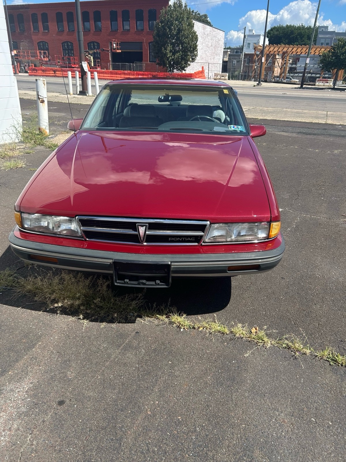 1988 Pontiac Bonneville LE 1988 Pontiac Bonneville LE