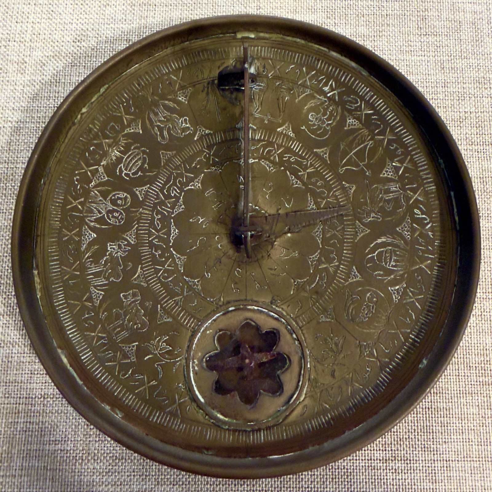 Antique Vintage 19th Century Ottoman Islamic Qibla Compass & Sundial Tool Antique Vintage 19th Century Ottoman Islamic Qibla Compass & Sundial Tool