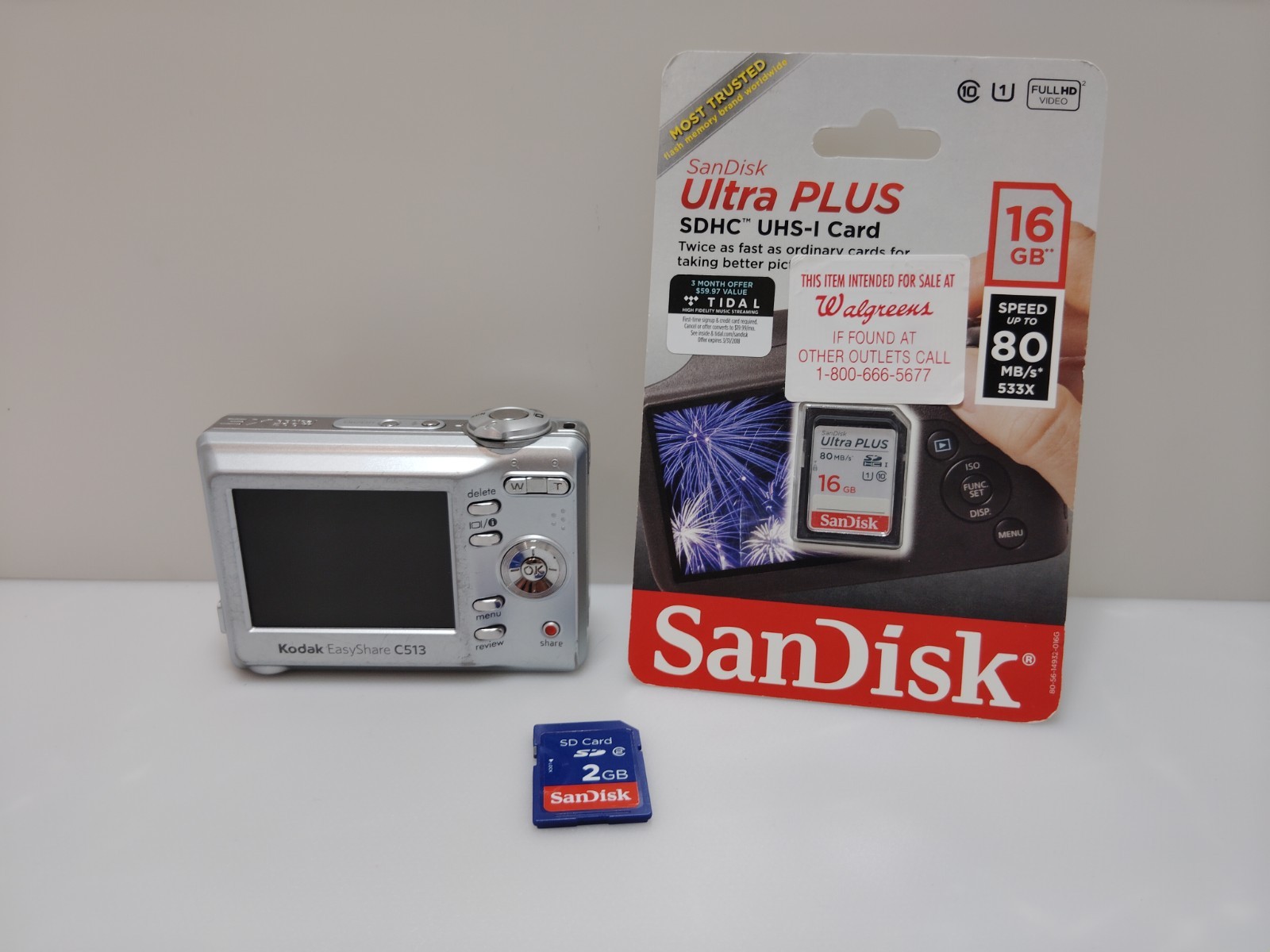 Kodak EasyShare Silver C513 5.0MP Digital Camera Bundle, Tested Working 