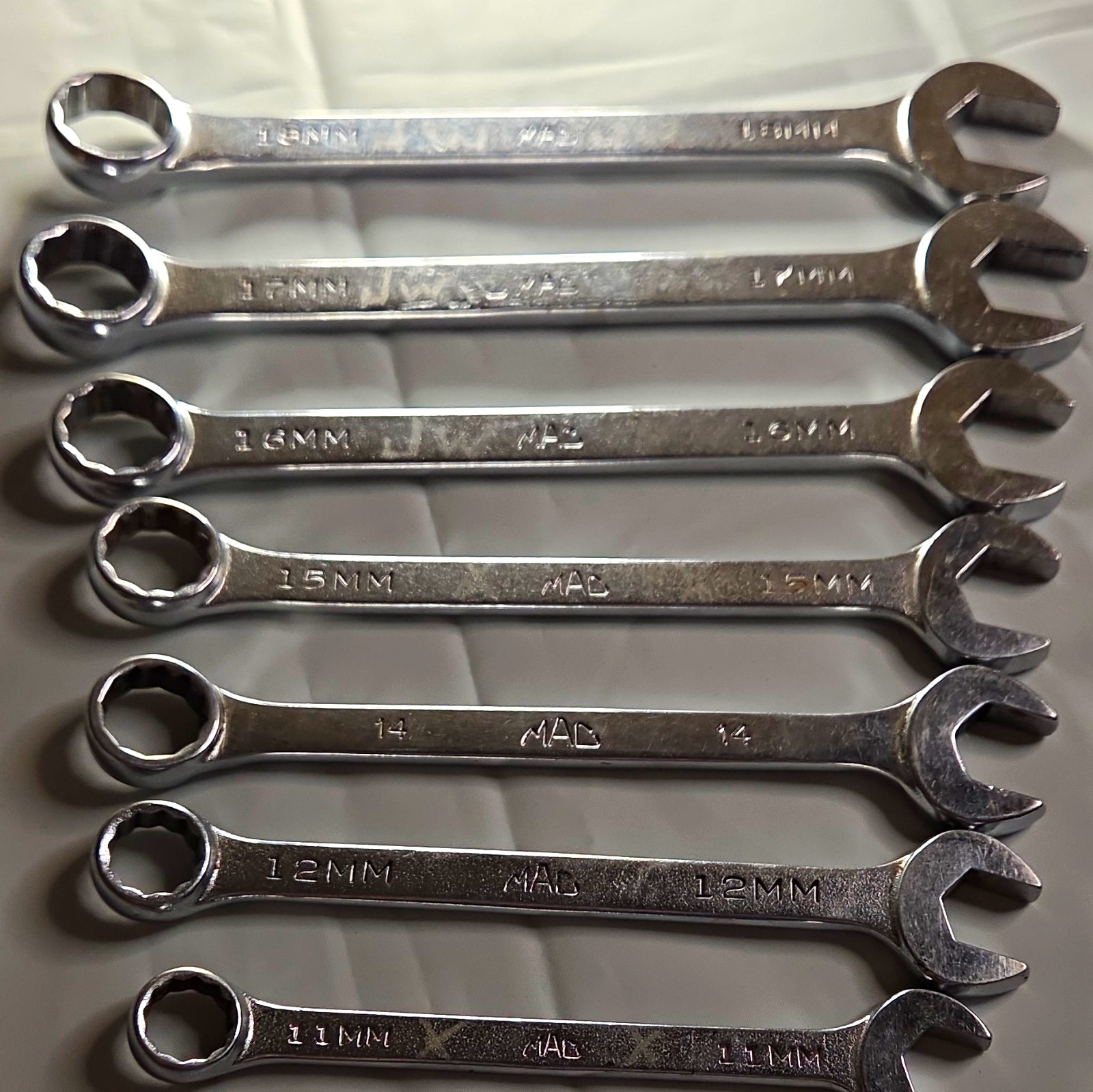 Mac Tools Metric Combination Wrench Set 11,12,14-18mm 7pc Non-Ratcheting Chrome Mac Tools Metric Combination Wrench Set 11,12,14-18mm 7pc Non-Ratcheting Chrome