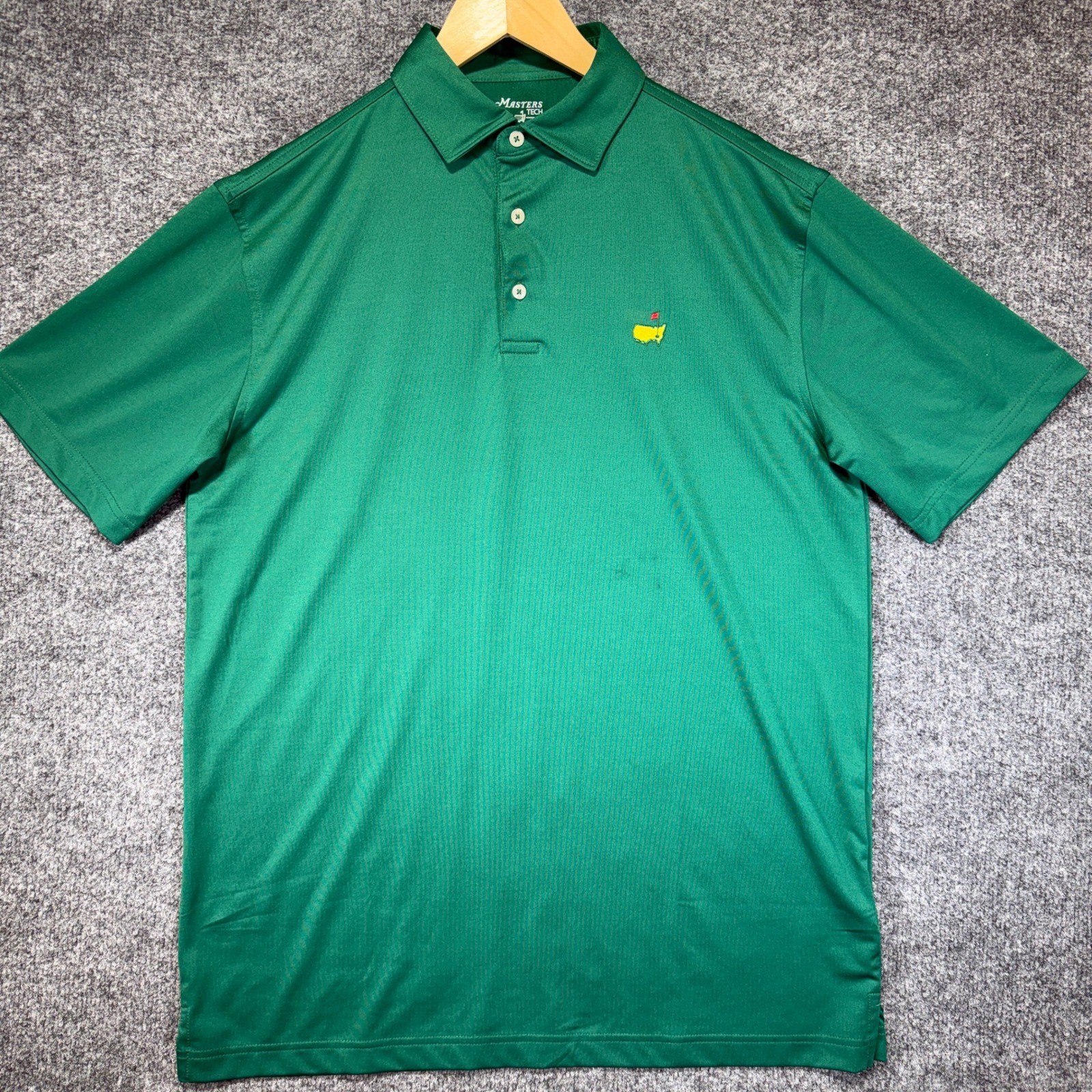 Masters Tech Golf Polo Shirt Mens Medium Green Short Sleeve Performance Stretch Masters Tech Golf Polo Shirt Mens Medium Green Short Sleeve Performance Stretch