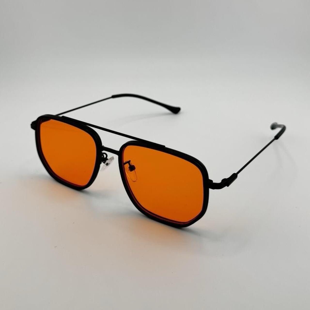 Men’s Retro Orange And Black Aviator Sunglasses Men’s Retro Orange And Black Aviator Sunglasses