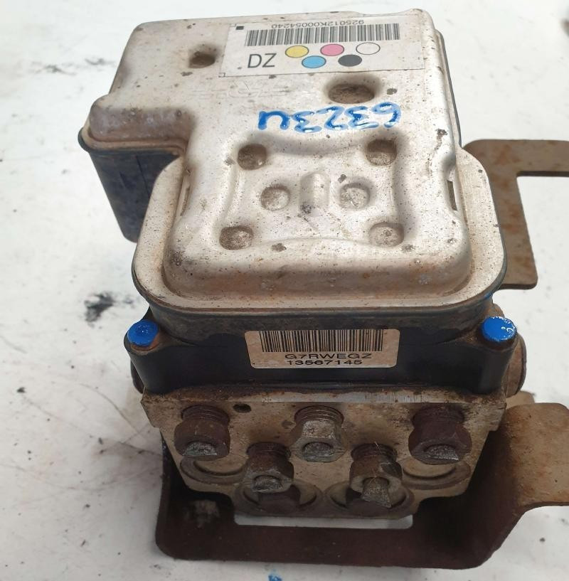 2006-2007 GMC Sierra Chevy Silverado 1500 Anti-Lock Brake Pump ABS Assembly USED
