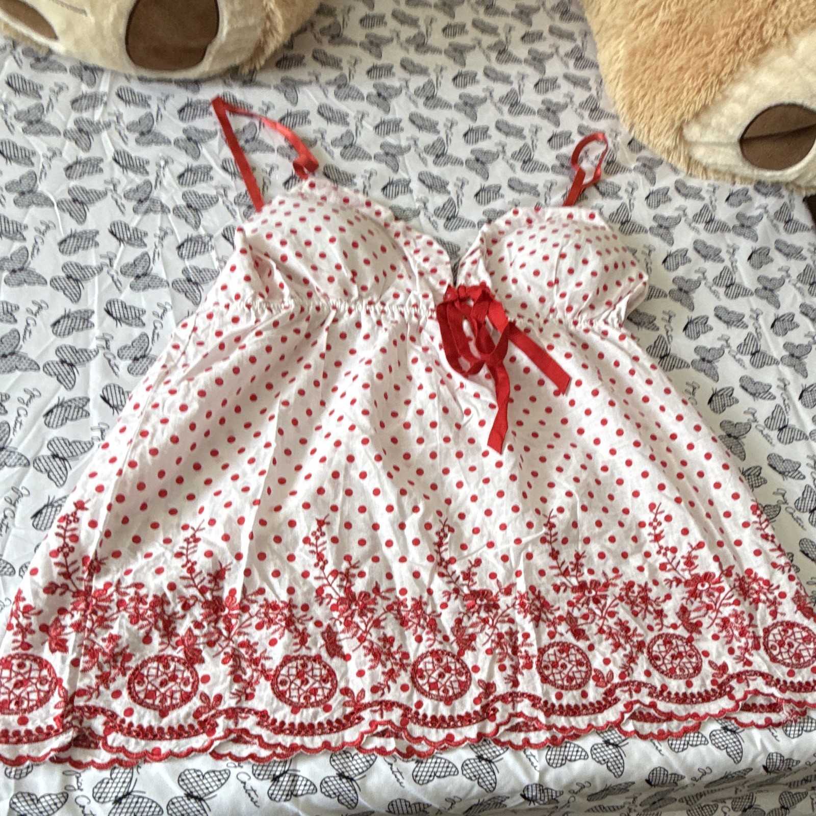 Zenobia Women\'s XL Pajama Set White Red Polka Dot Embroidered Smocked Z726 Zenobia Women\'s XL Pajama Set White Red Polka Dot Embroidered Smocked Z726