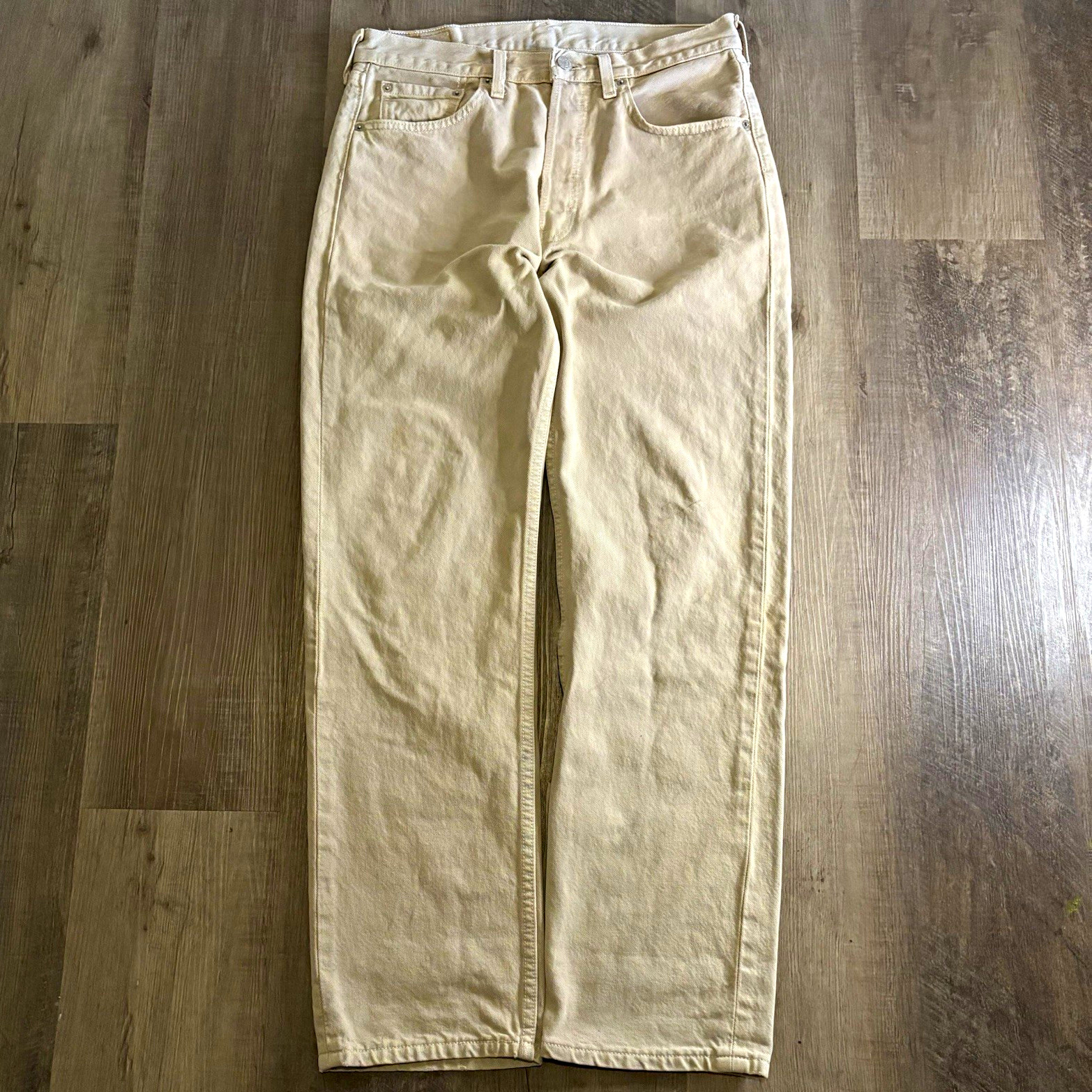 Vintage 2001 Levi’s 501 Workwear Jeans USA Made (32 x 30 in) Vintage 2001 Levi’s 501 Workwear Jeans USA Made (32 x 30 in)