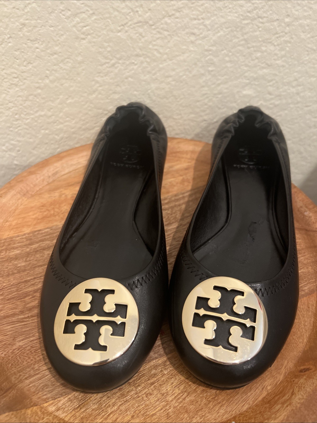 Tory Burch Leather Ballet Flats 7.5 Excellent Condition Tory Burch Leather Ballet Flats 7.5 Excellent Condition