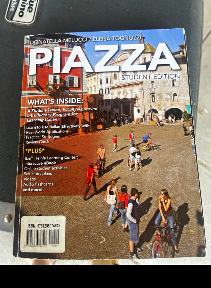 Piazza Student Edition Beginner Italian Textbook Melucci/Tognozzi 2014 512p Piazza Student Edition Beginner Italian Textbook Melucci/Tognozzi 2014 512p